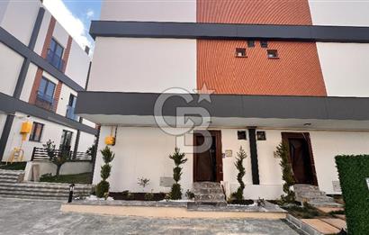 B.KOLPINARDA SATILIK TRIBLEX VİLLA