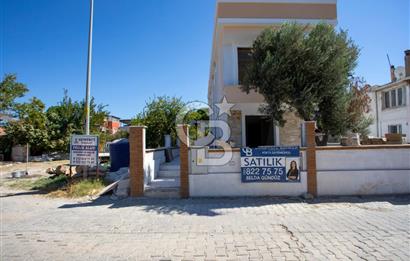 Yenifoça Gencelli'de Deniz Manzaralı Satılık 3+1 Dubleks