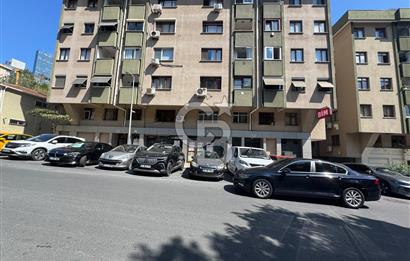 İSTANBUL ŞİŞLİ FULYA'DA HARİKA KONUMDA SATILIK 3+1 DAİRE