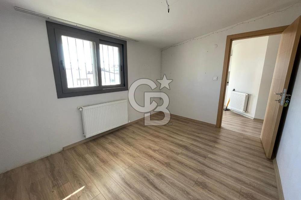 KARŞIYAKA NERGİZ DE 4+1 SATILIK DAİRE