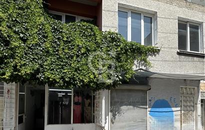 İzmir Konak Tepecik Mahallesinde Satılık Müstakil Ev
