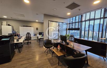 1071 PLAZADA, 160 M2, FULL YAPILI VE MOBİLYALI OFİS