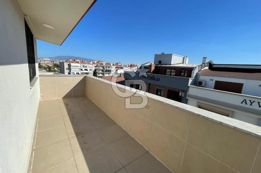 KARŞIYAKA NERGİZ DE 4+1 SATILIK DAİRE