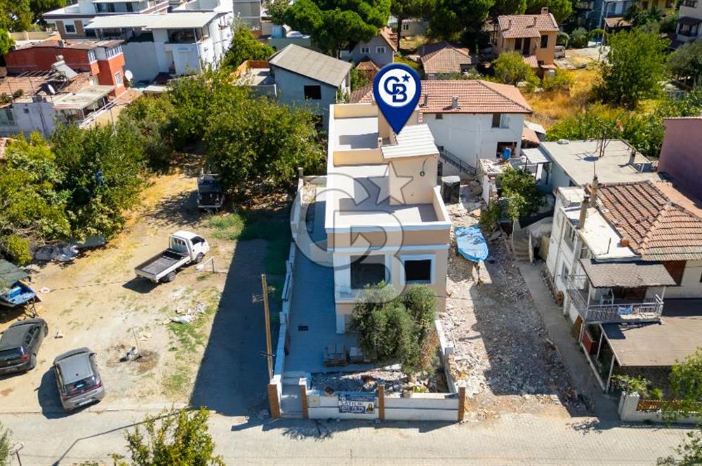Yenifoça Gencelli'de Deniz Manzaralı Satılık 3+1 Dubleks