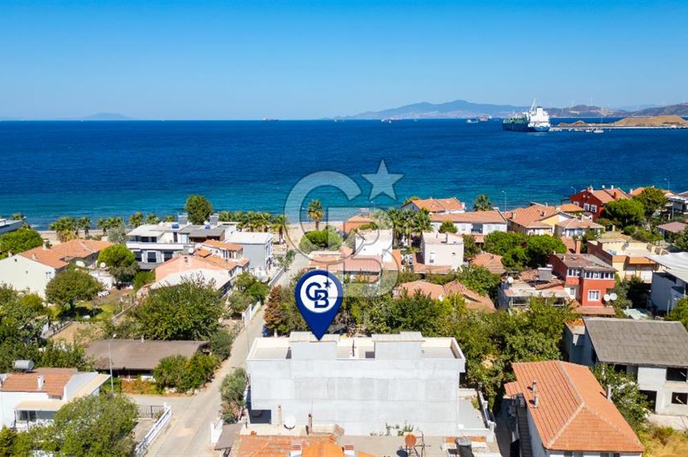 Yenifoça Gencelli'de Deniz Manzaralı Satılık 3+1 Dubleks