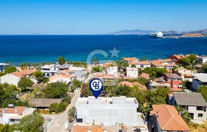 Yenifoça Gencelli'de Deniz Manzaralı Satılık 3+1 Dubleks