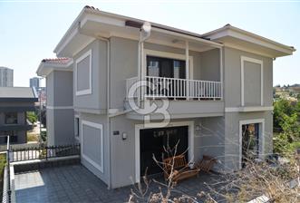 Çankaya Beytepe Doruk Evler Sitesi 5+2 Satılık Lüks Villa