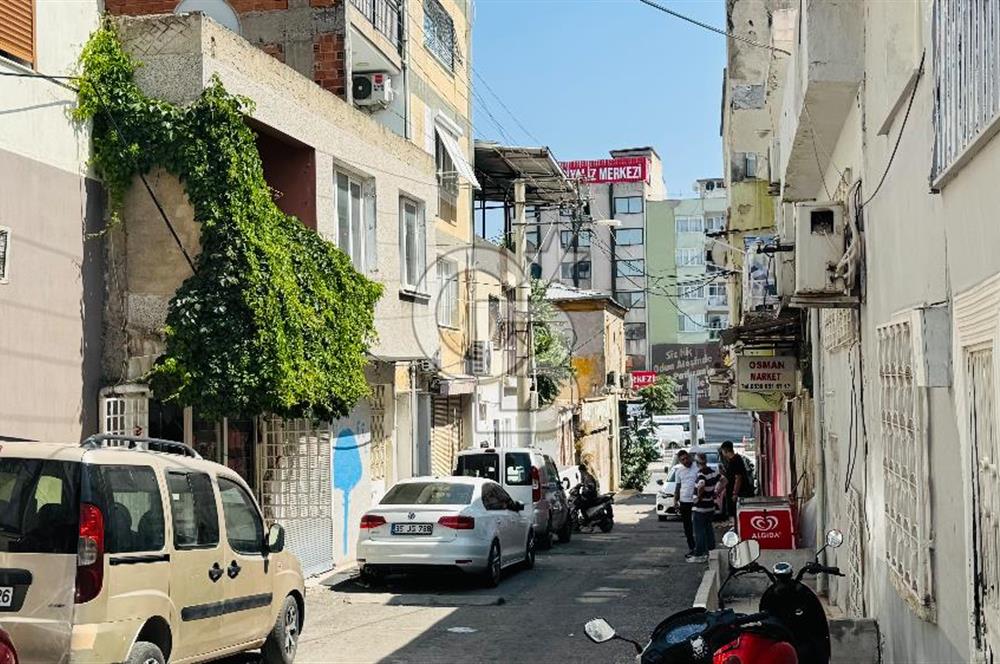 İzmir Konak Tepecik Mahallesinde Satılık Müstakil Ev