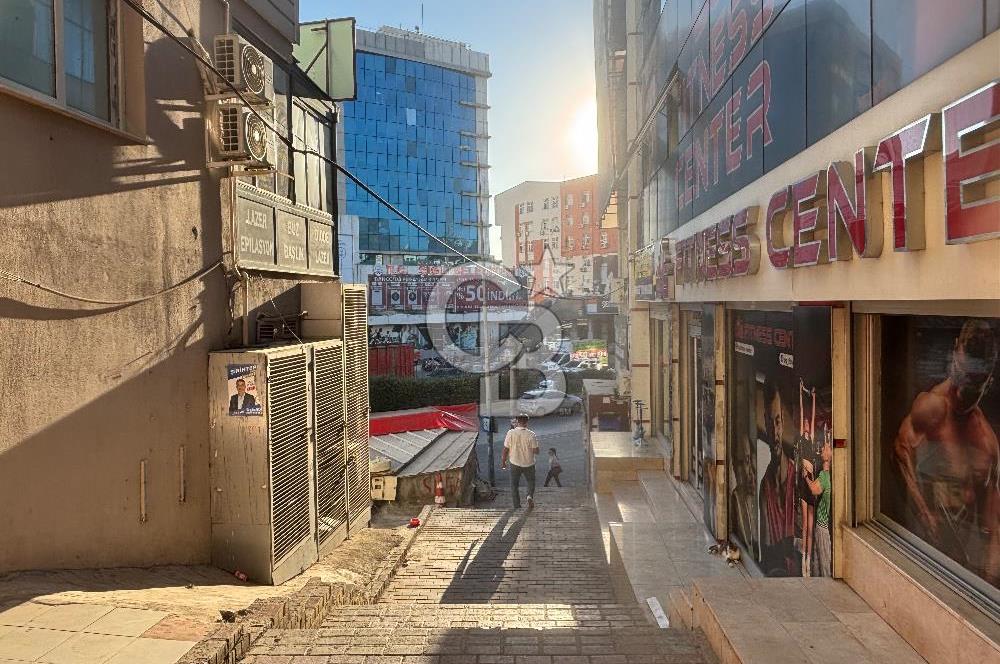 ÇİĞLİ MERKEZ'DE KİRALIK BÜRO OFİS