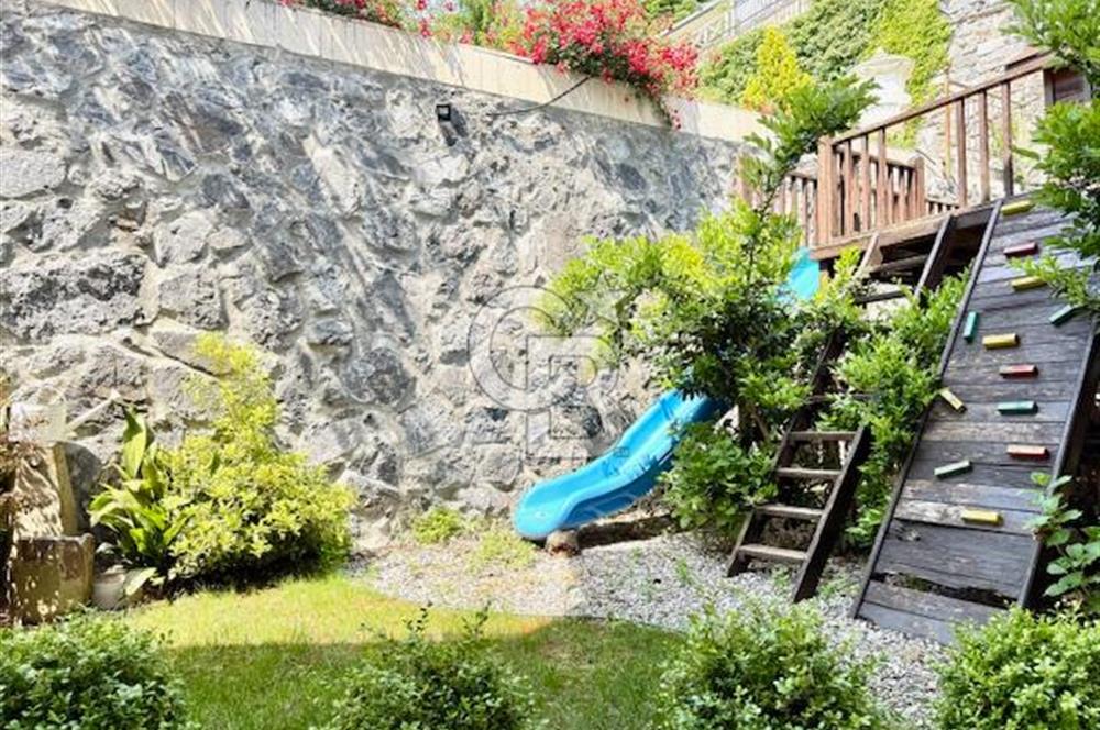 BEYKOZ'DA DOĞAYLA İÇ İÇE 6+1 VİLLA