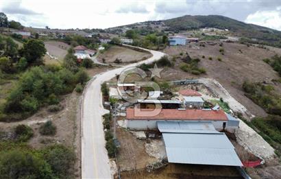 DERİNCE ÇAVUŞLU'DA 9563 m² %5 İMARLI 3 CEPHELİ SATILIK TARLA