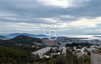 Bodrum Konacık'ta Panoramik Deniz Manzaralı Satılık Bahçe Dubleksi