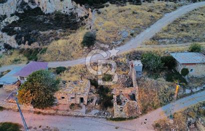 Foça Kocamehmetler'de Satılık 322 m2 Arsa
