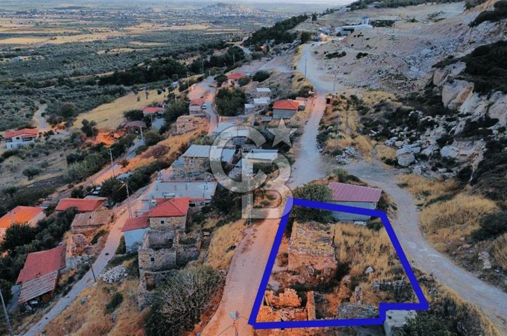 Foça Kocamehmetler'de Satılık 427 m2 Arsa