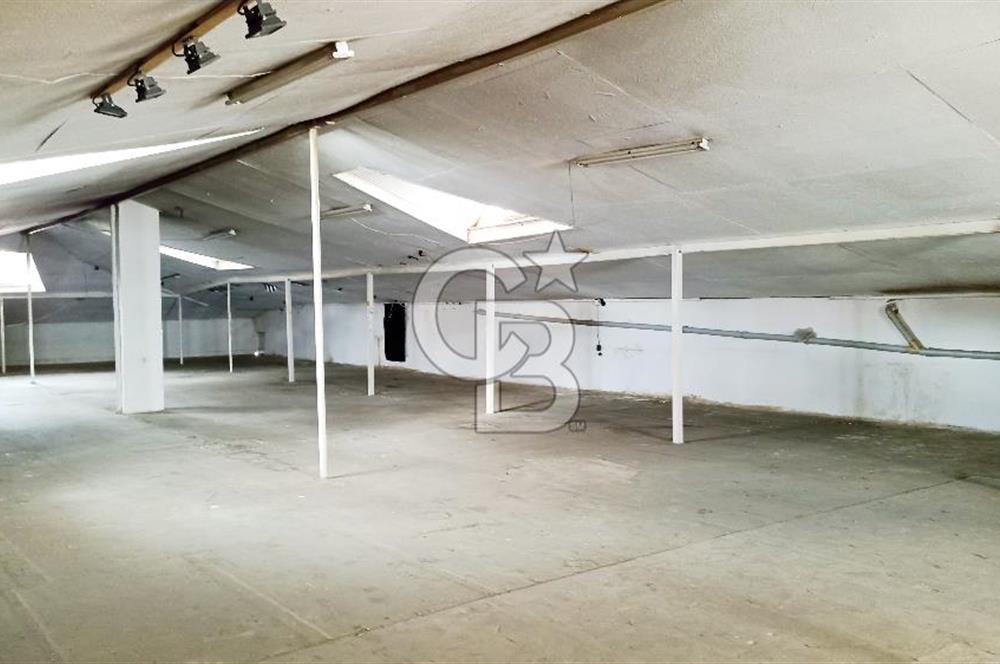 MODOKO'YA KOMŞU KONUMDA KİRALIK 380 m2 ÇATİ KATI DÜKKAN