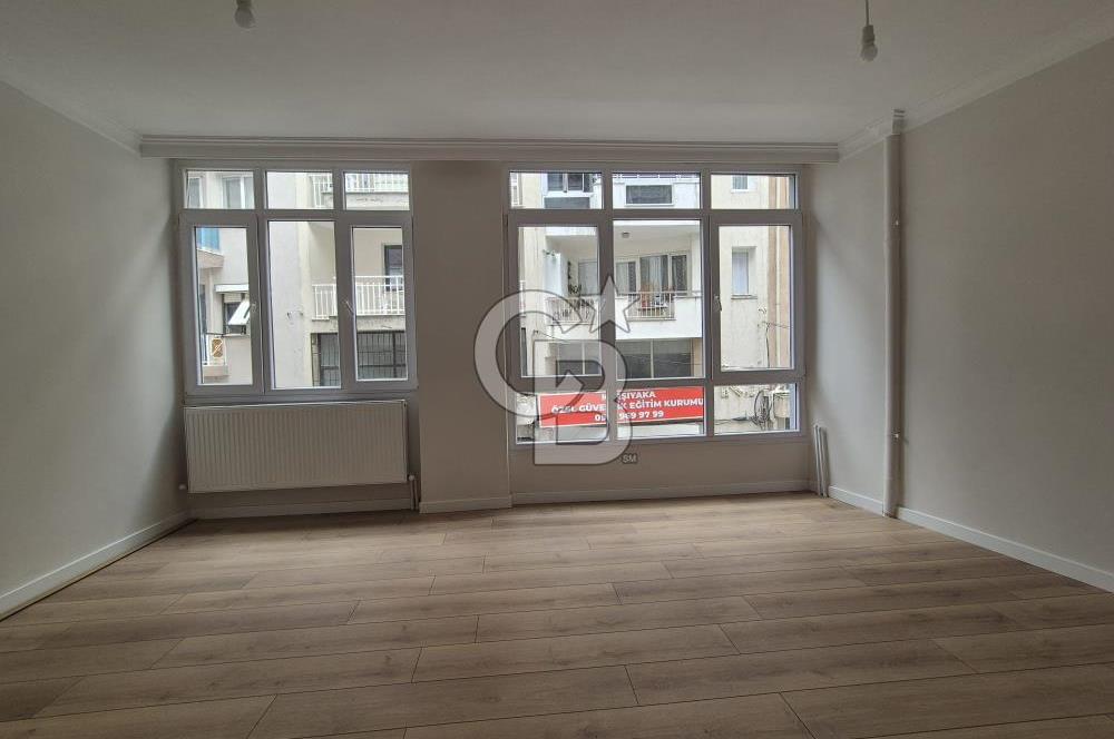 Karşıyaka  Tuna Mahallesi Ara Kat Tadilatlı 3+1 Satılık Boş Daire 