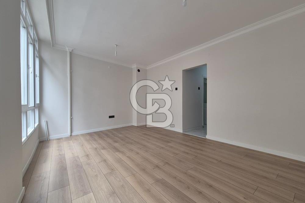 Karşıyaka  Tuna Mahallesi Ara Kat Tadilatlı 3+1 Satılık Boş Daire 