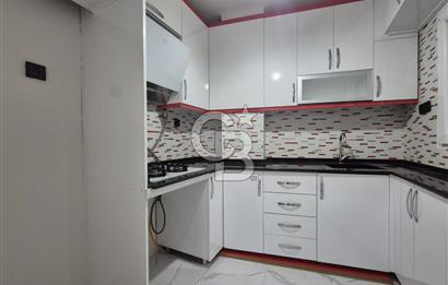 Karşıyaka  Tuna Mahallesi Ara Kat Tadilatlı 3+1 Satılık Boş Daire 