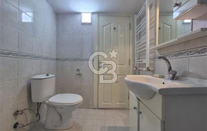 Karşıyaka  Tuna Mahallesi Ara Kat Tadilatlı 3+1 Satılık Boş Daire 