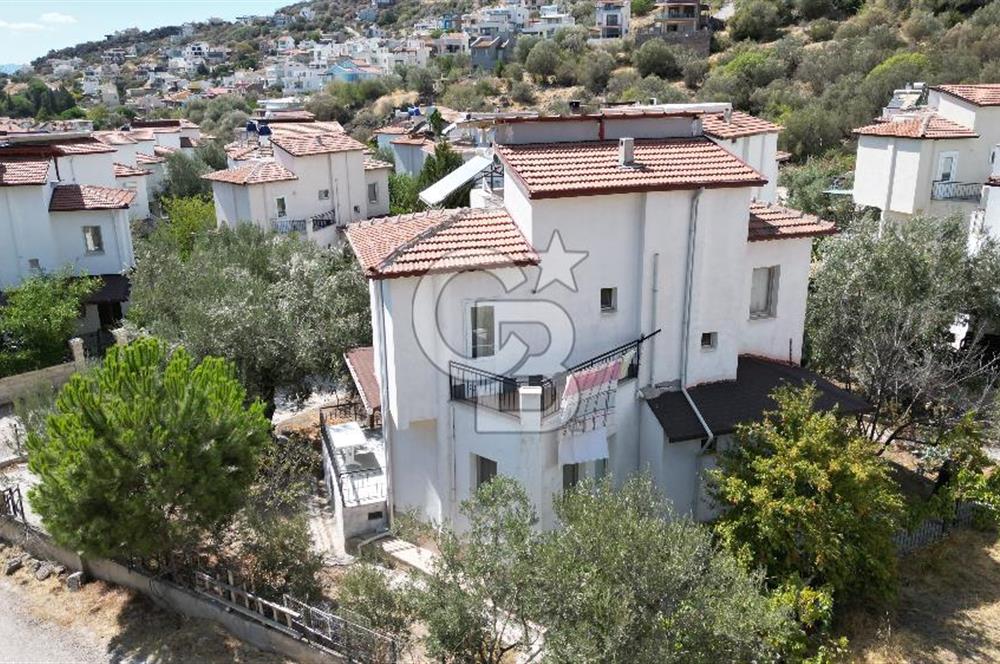 ÇANDARLI EYKO'DA SATILIK EŞYALI DÜBLEKS DENİZ MANZARALI VİLLA