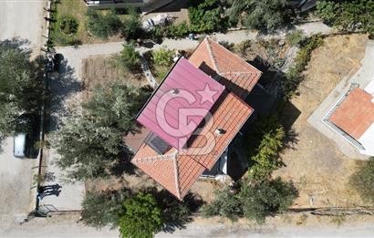 ÇANDARLI EYKO'DA SATILIK EŞYALI DÜBLEKS DENİZ MANZARALI VİLLA