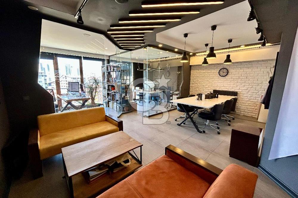 ANKARA ALEXANDER DUBÇEK CADDE ÜZERİ SATILIK FUL YAPILI BÜRO OFİS