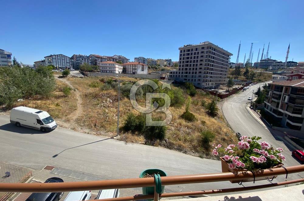 ÇANKAYA KEKLİKPINAR'DA SATILIK 4+1 GENİŞ MUTFAKLI TERASLI DAİRE