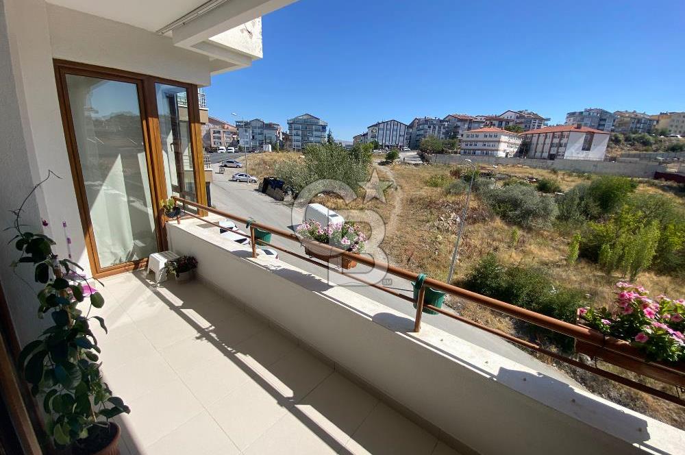 ÇANKAYA KEKLİKPINAR'DA SATILIK 4+1 GENİŞ MUTFAKLI TERASLI DAİRE