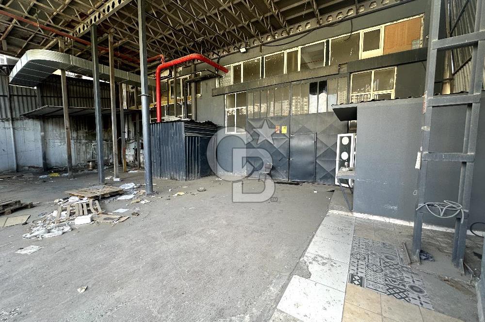 Beylikdüzü Kiralık 3000m2 Fabrika Depo Toprak Basar Vinçli Ofisl