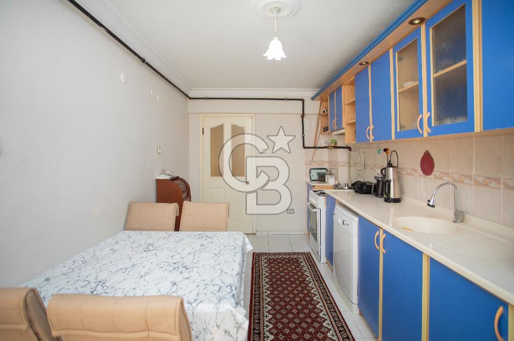 Çiğli Yeni Mahallede 3+1 Tramvay Hattı Üzeri Satılık Klasik Daire