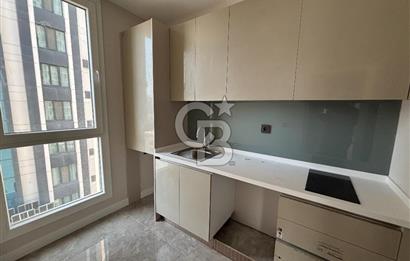 E5 ANA YOL ÜZERİNDE MANZARALI KİRALIK BÜRO OFİS