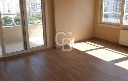 Bayraklı Adalet Mahallesi Site İçerisi 3+1 150 m² Satılık Daire