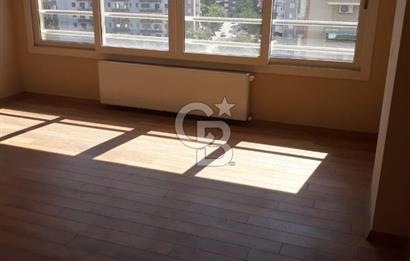 Bayraklı Adalet Mahallesi Site İçerisi 3+1 150 m² Satılık Daire