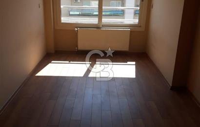 Bayraklı Adalet Mahallesi Site İçerisi 3+1 150 m² Satılık Daire