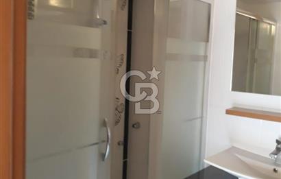 Bayraklı Adalet Mahallesi Site İçerisi 3+1 150 m² Satılık Daire