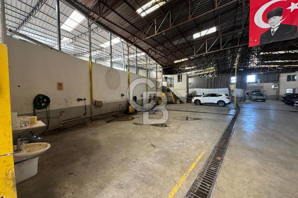 GAZİEMİR'DE 1600 M² KAPALI ALAN DEVREN KİRALIK OTO BAKIM SERVİS