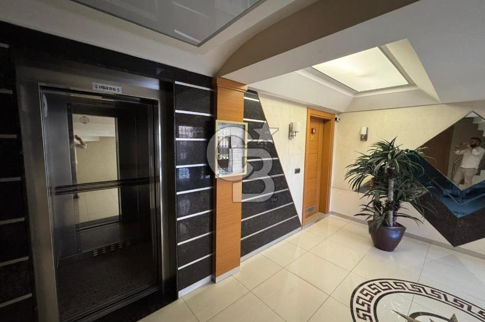 Bayraklı Adalet Mahallesi Site İçerisi 3+1 150 m² Satılık Daire