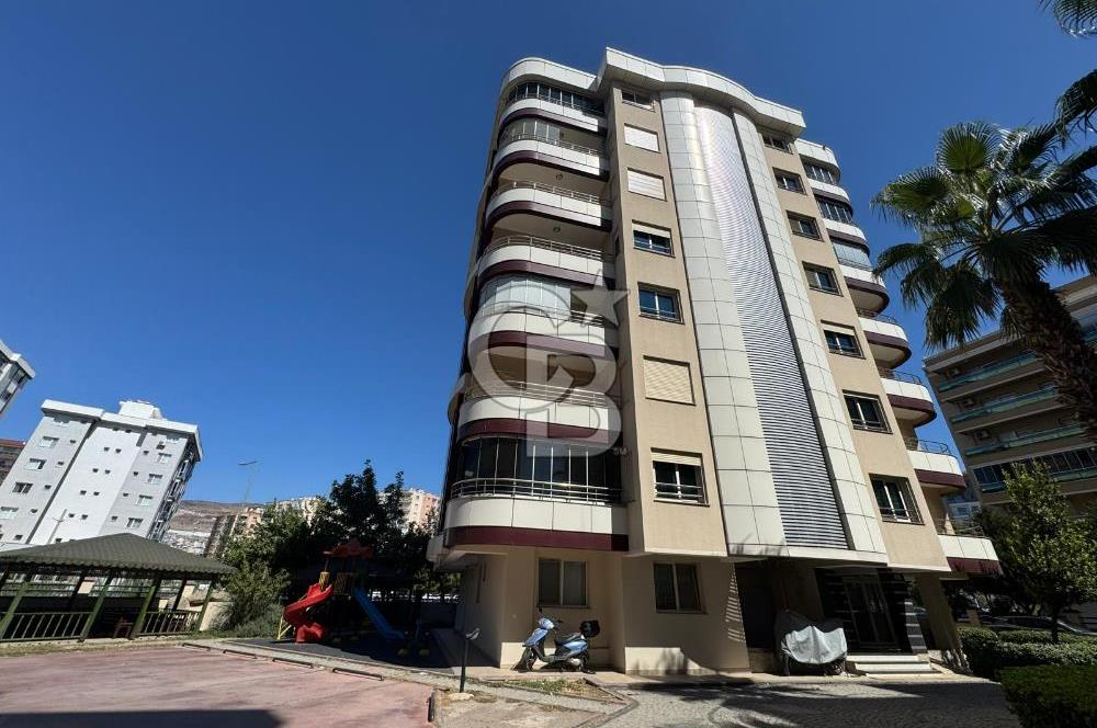 Bayraklı Adalet Mahallesi Site İçerisi 3+1 150 m² Satılık Daire