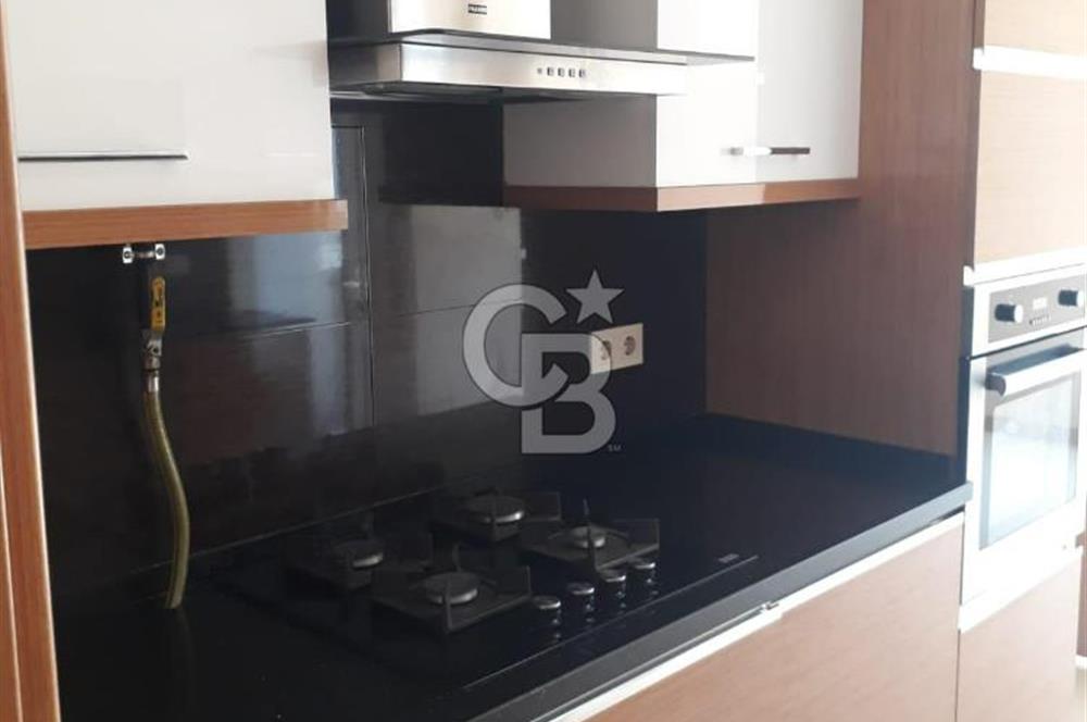 Bayraklı Adalet Mahallesi Site İçerisi 3+1 150 m² Satılık Daire