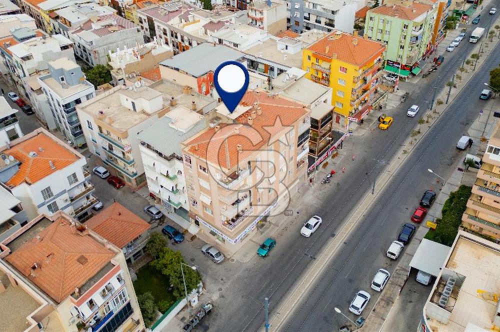Çiğli Yeni Mahallede 3+1 Tramvay Hattı Üzeri Satılık Klasik Daire