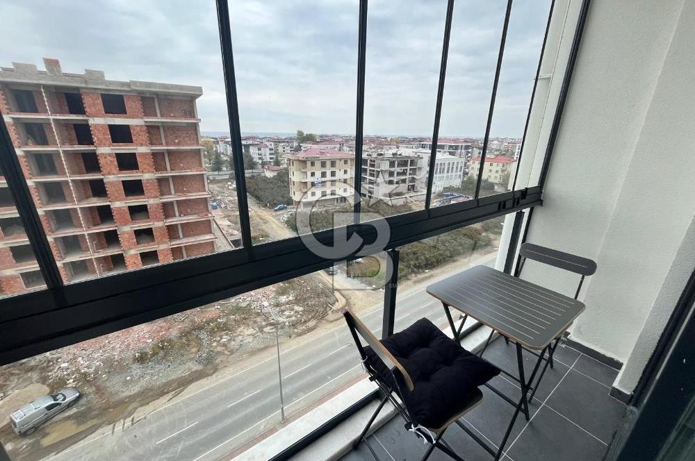 ORDU CUMHURİYET DE HAVUZLU SİTE İÇERİSİNDE EŞYALI LÜKS 1+1