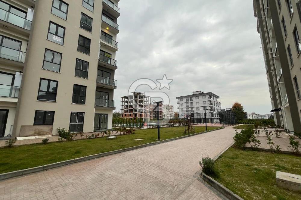 ORDU CUMHURİYET DE HAVUZLU SİTE İÇERİSİNDE EŞYALI LÜKS 1+1