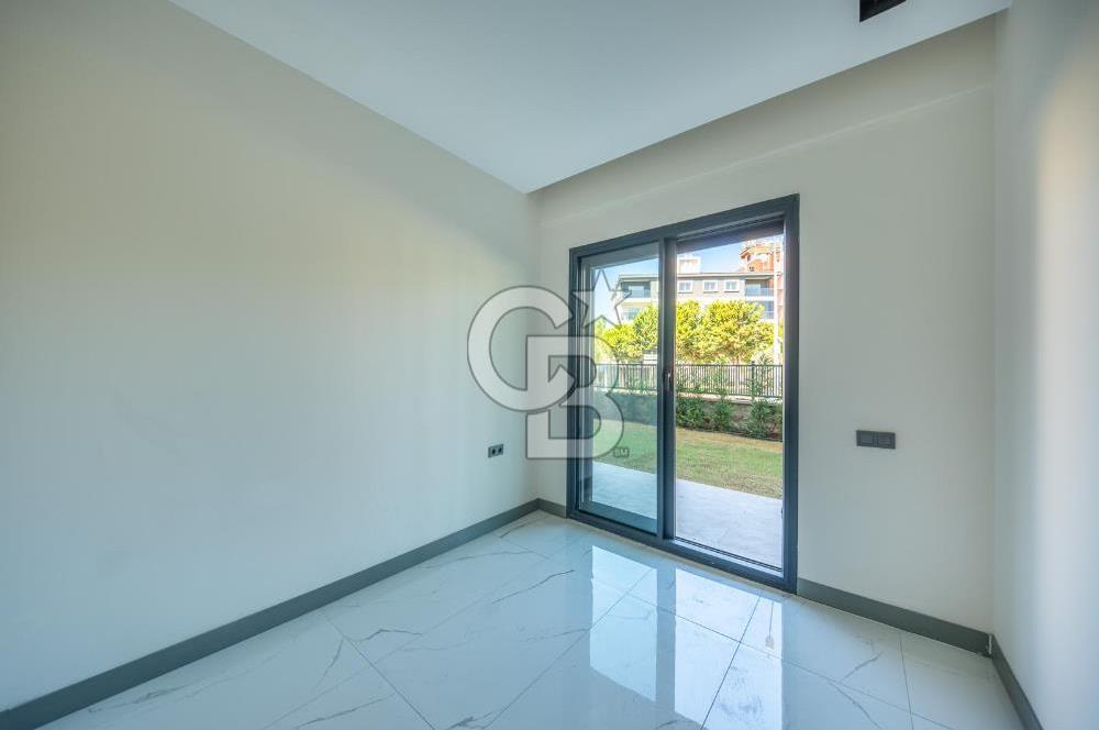 KUŞADASI MAY SUİTS'TE LÜKS KONSEPTLİ 2+1 SATILIK DAİRE
