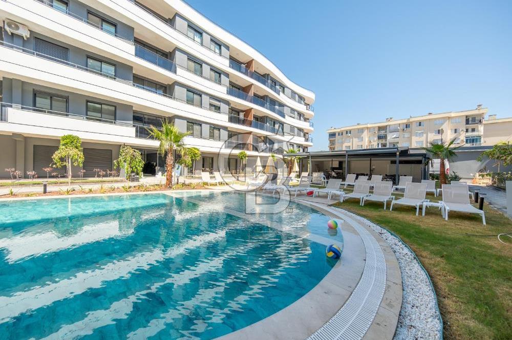 KUŞADASI MAY SUİTS'TE LÜKS KONSEPTLİ 2+1 SATILIK DAİRE