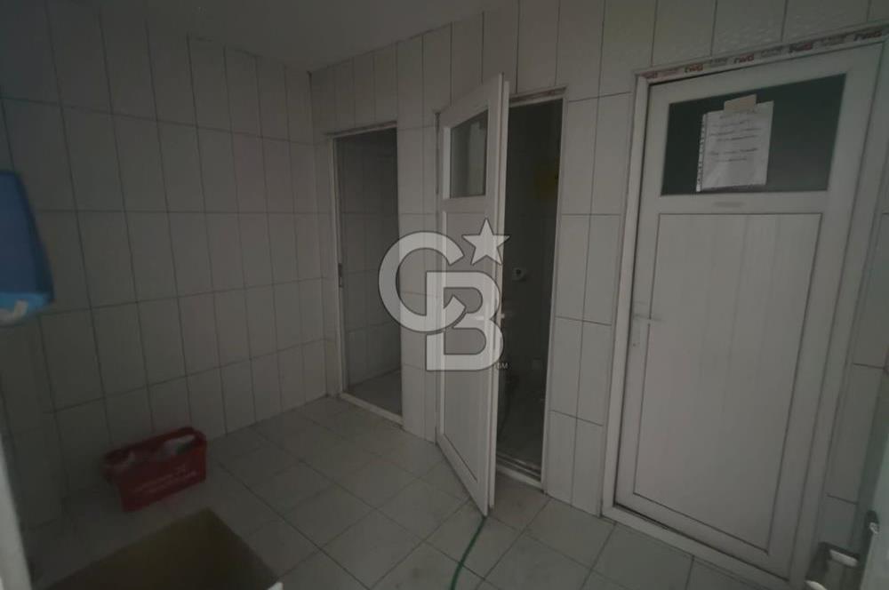 CB BLACK'TAN HACİVAT METRO İSTASYONU KARŞISI KİRALIK DÜKKAN