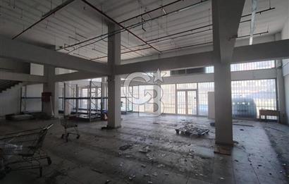 CB BLACK'TAN HACİVAT METRO İSTASYONU KARŞISI KİRALIK DÜKKAN