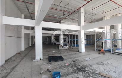 CB BLACK'TAN HACİVAT METRO İSTASYONU KARŞISI KİRALIK DÜKKAN