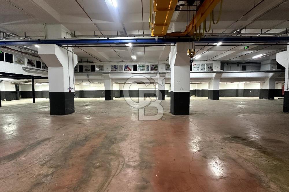 Beylikdüzü Kiralık 3000m2 Fabrika Depo Toprak Basar Vinçli Ofisl