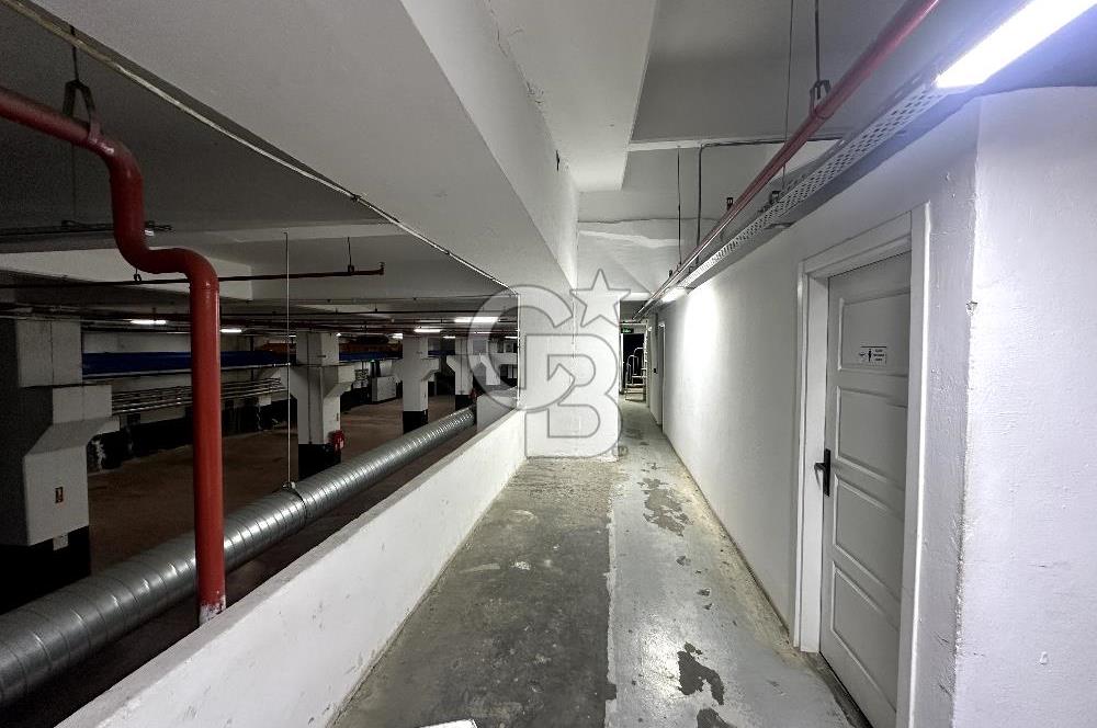 Beylikdüzü Kiralık 3000m2 Fabrika Depo Toprak Basar Vinçli Ofisl