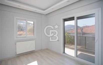Yeni Foça Cumhuriyet Mh.3+1 Deniz Manzaralı Satılık Villa